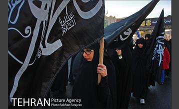 اجتماع فاطمیون در میدان هفت تیر  13