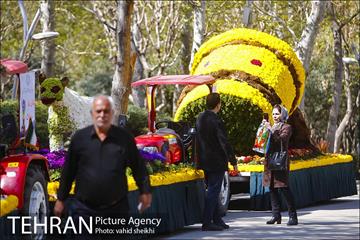 کاروان گل«استقبال از نوروز» در تهران 7