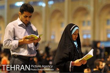 مراسم احیای شب نوزدهم ماه رمضان در مصلی تهران 10