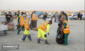 خدمات رسانی شهرداری منطقه 5 در پایانه مرزی مهران 26