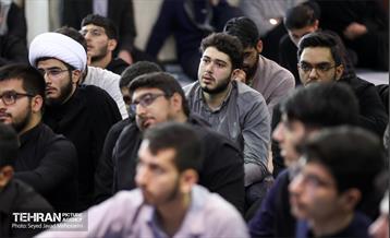 حضور شهردار تهران در برنامه «مثل خمینی» 16