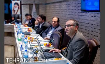 نشست شوراى ویژه معاونان شهردارى تهران با حضور شهردار تهران 23