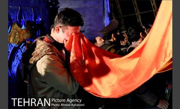 رونمایی از پرچم حرم حضرت عبدالعظیم (ع) در برج میلاد 42