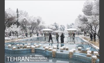 بارش برف در میدان نبوت (هفت حوض) 16