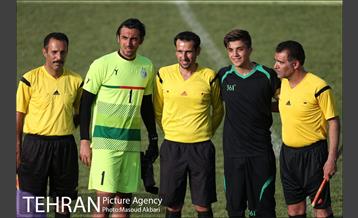 دیدار تدارکاتی استقلال و امید استقلال در کمپ حجازی 12