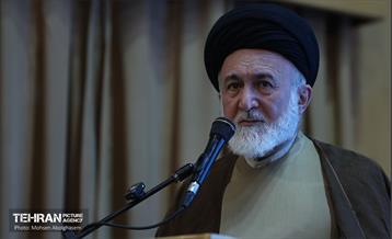 نشست هم‌اندیشی فصلی ائمه جماعات منطقه ۲۰ تهران 22