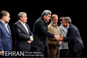 بزرگداشت روز کارگر با حضور شهردار تهران 32