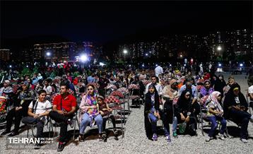 ویژه برنامه ولادت امام رضا(ع) در دریاچه خلیج فارس 3