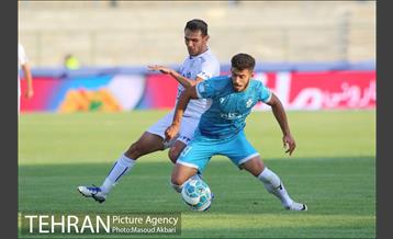دیدار پیکان و استقلال در لیگ برتر فوتبال 16