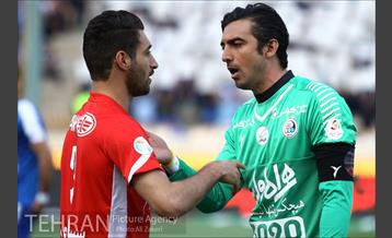 دیدار استقلال و تراکتورسازی در لیگ برتر فوتبال 11