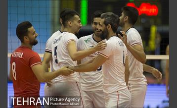 دیدار تیم های ملی والیبال ایران و چین 8