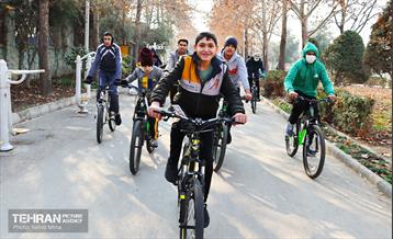 همایش دوچرخه سواری به مناسبت سالگرد شهادت حاج قاسم سلیمانی 9