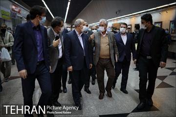 بازدید سخنگوی دولت از طرح استفاده اجباری ماسک در مترو 29