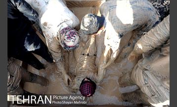 آیین گِل ‌مالی ‌لرستانیهای مقیم پایتخت 8