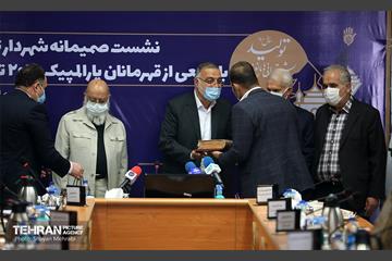 نشست صمیمانه شهردار تهران با جمعی از قهرمانان پارالمپیک 2020 توکیو 34