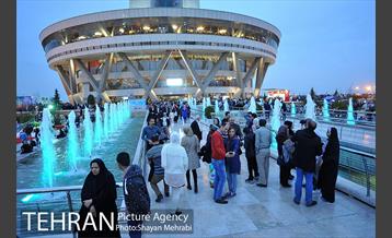 برج میلاد تهران در ایام نوروز 38