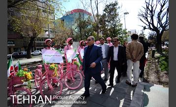 بازدید معاونین شهرداری تهران از نوروزگاه بلوار کشاورز 4