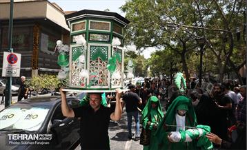 عزاداران تاسوعای حسینی در بازار تهران 1