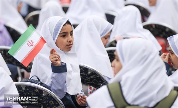 آغاز سال تحصیلی جدید در دبستان شهید رحمانی شهرک شهید چمران 25