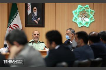 نشست شهردار تهران با فرمانده نیروی انتظامی تهران بزرگ 6