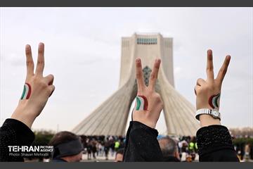 چهل‌و‌‌هفتمین جشن پیروزی انقلاب اسلامی - 2 41