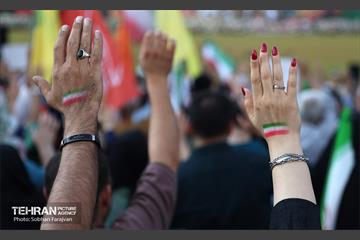 مهمانی ۱۰ کیلومتری عید غدیر در تهران - 3 37