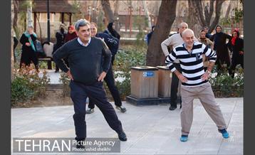 ورزش صبحگاهی شهردار تهران در سیزدهمین سه شنبه بدون خودرو 13