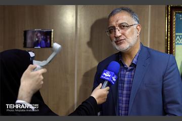 دیدار شهردار تهران با نخبگان منطقه 13