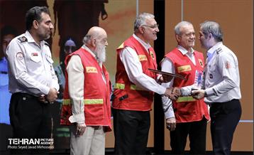 مراسم گرامیداشت روز آتش‌نشانی 28