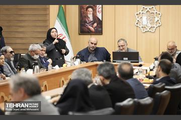 نشست صمیمانه  با نخبگان دارای معلولیت 12