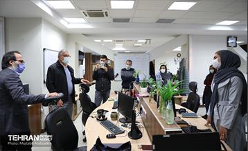 بازدید شهردار تهران از موسسه همشهری 20