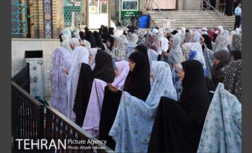 اقامه نماز عید فطر امامزاده صالح 9