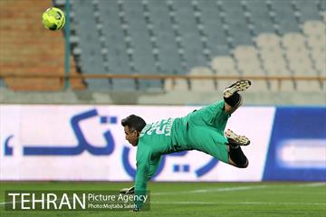 دیدار تیم‌های فوتبال منتخب ۹۸ و منتخب سرخابی  18