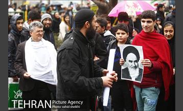 نمایش خیابانی شاهد عینی بمناسبت 22 بهمن  5