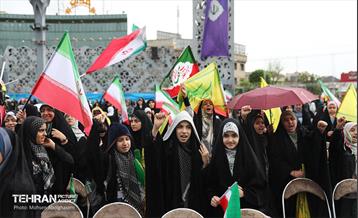اجتماع «دختران آرمانی» - 1 9