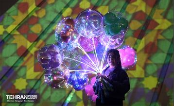 نورافشانی در میدان آزادی به مناسبت نیمه شعبان 35