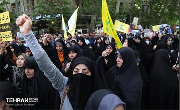 تجمع ضد اسرائیلی در میدان فلسطین 25