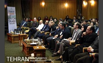 گردهمایی سازندگان و طراحان منطقه یک 9