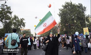 مهمانی ۱۰ کیلومتری عید غدیر در تهران - 2 37