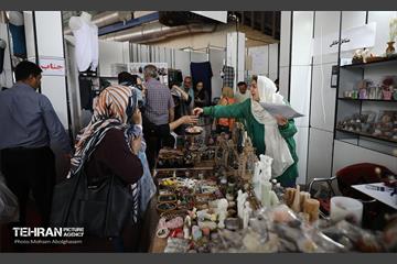 بیست و یکمین نمایشگاه زنان و تولید ملی 9