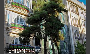 هرخانه، یک حسینیه، یک پرچم 5