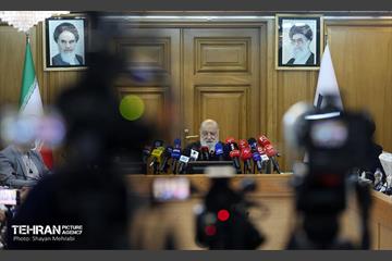 نشست خبری رئیس شورای اسلامی شهر تهران  18