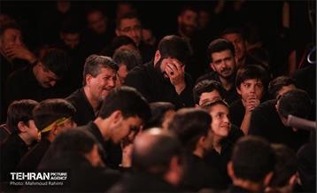 شب هشتم محرم در هیئت عاشورائیان 11