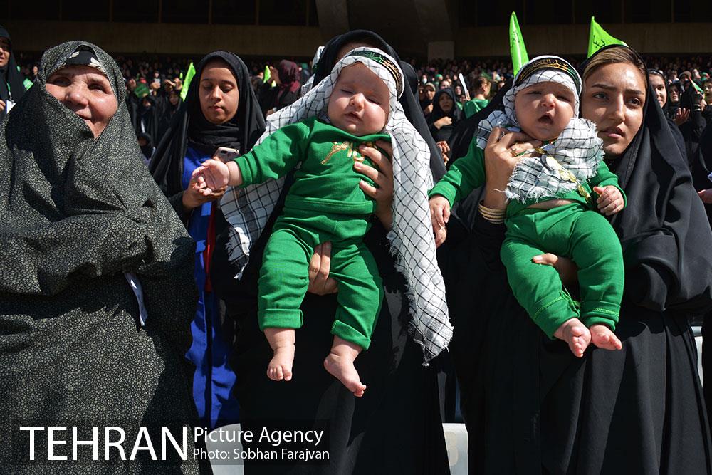 همایش شیرخوارگان حسینی در استادیوم آزادی-1 46