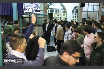 نشست صمیمانه شهردار تهران با دانش آموزان بسیجی سراسر کشور 46
