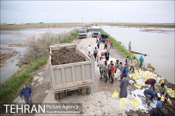 جلوگیری از ورود اب گرگان رود به شهر اق قلا 16