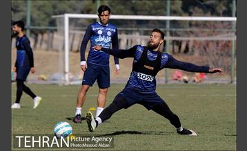 تمرین تیم فوتبال استقلال‎ 21