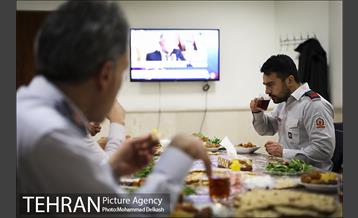 عبادت و خدمت؛ آتش نشان 10