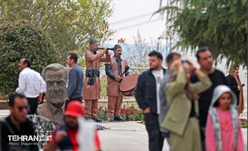 برج میلاد در ایام نوروز 28