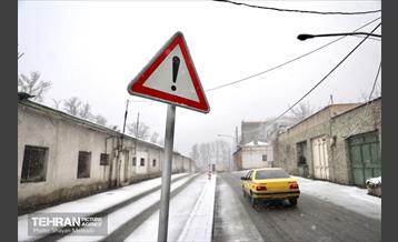 آمادگی نیروهای خدمات شهری در پی بارش‌ برف تهران 12